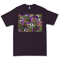 Plum mardi gras celebration pattern Premium Tee - CowhideDigitalArt