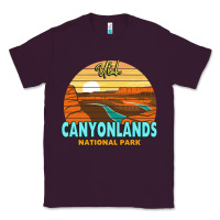 Plum Canyonlands Moab Utah National Park Nature Outdoor Lovers Classic Tee - baoMotion