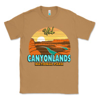 Toasted Coconut Canyonlands Moab Utah National Park Nature Outdoor Lovers Classic Tee - baoMotion