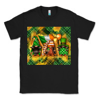 Black St. Patrick's Day gnome Classic Tee - FaDigitalArtStudio