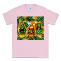 Bubblegum Pink St. Patrick's Day gnome Classic Tee - FaDigitalArtStudio