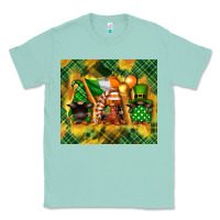 Seafoam St. Patrick's Day gnome Classic Tee - FaDigitalArtStudio