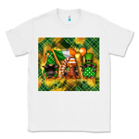 White St. Patrick's Day gnome Classic Tee - FaDigitalArtStudio