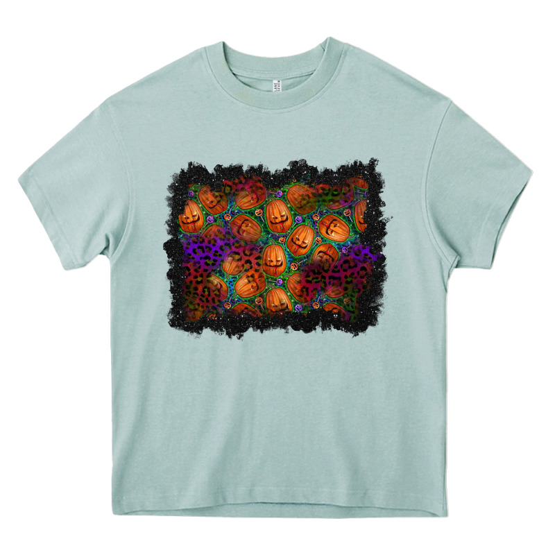Halloween Pumpkin Background Heavy Core Tee by BundleAndBundleShop | Teevron