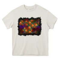 Cream halloween pumpkin background Heavy Core Tee - BundleAndBundleShop