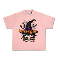 Salmon witchy gigi Urban Heavy Tee - RacoonDesign