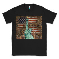 Black statue of liberty tumbler Classic Tee - BarkalooDesign