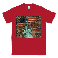 Red statue of liberty tumbler Classic Tee - BarkalooDesign