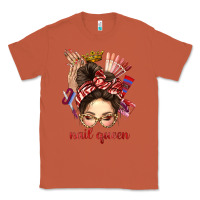 Copper nail queen messy bun with crown bbs Classic Tee - BundleAndBundleShop