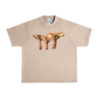 French Oak lactarius rufus mushroom Urban Heavy Tee - LillyAllenDesigns