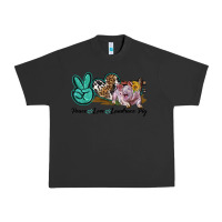 Pigment Black Peace Love Landrace Pig Urban Heavy Tee - LillyAllenDesigns