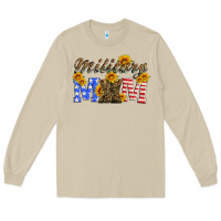 Mushroom military mom with soldier boots Long Sleeve Tee - Artiststas