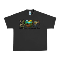 Pigment Black peace love largemouth bass Urban Heavy Tee - LillyAllenDesigns