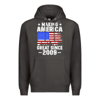 Smoke vintage making america great since 2009 Premium Hoodie - artisFamous