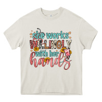 Cream she works willingly with her hands Heavy Core Tee - FaDigitalArtStudio