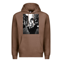 Chestnut linda evangelista fashion model Premium Hoodie - artisFamous