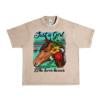 Just A Girl Who Loves Horseshoe Urban Heavy Tee | Teevron