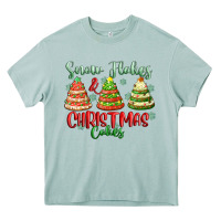 Snow Flakes And Christmas Cakes Heavy Core Tee | Teevron