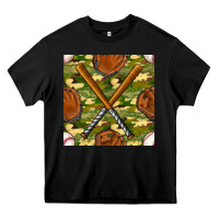 Black baseball bat and gloves with camouflage seamless pattern Heavy Core Tee - BundleAndBundleShop