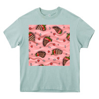 Arona valentines day strawberries in cream seamless pattern Heavy Core Tee - BundleAndBundleShop