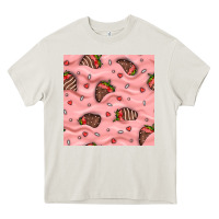 Cream valentines day strawberries in cream seamless pattern Heavy Core Tee - BundleAndBundleShop