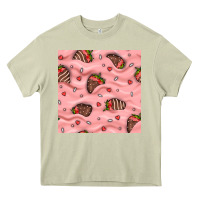 Mossy valentines day strawberries in cream seamless pattern Heavy Core Tee - BundleAndBundleShop