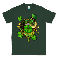 Sports Green St. Patrick's Day lip Classic Tee - FaDigitalArtStudio