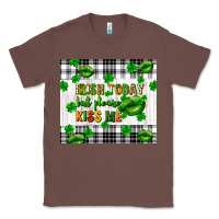 Chestnut Irish today but please kiss me st. patricks day Classic Tee - FaDigitalArtStudio