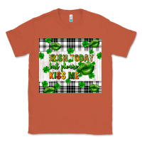 Copper Irish today but please kiss me st. patricks day Classic Tee - FaDigitalArtStudio
