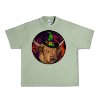 Oil Green halloween highland cow round Urban Heavy Tee - RanaPortraitStore