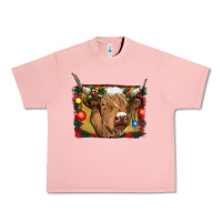 Salmon highland cow christmas Urban Heavy Tee - RanaPortraitStore