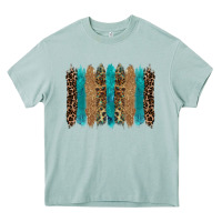 Arona glitter turqoise leopard tooled leather background Heavy Core Tee - RanaPortraitStore