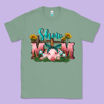 Show Mom Pig Mother's Day Classic Tee Designed By Fadigitalartstudio