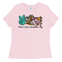 Bubblegum Pink Peace Love Landrace Pig Ladies Tee - LillyAllenDesigns