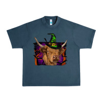 Midnight Navy highland cow halloween Urban Heavy Tee - RanaPortraitStore