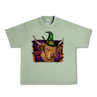 Oil Green highland cow halloween Urban Heavy Tee - RanaPortraitStore