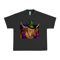 Pigment Black highland cow halloween Urban Heavy Tee - RanaPortraitStore
