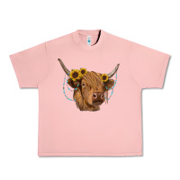 Salmon highland cow with sunflowers turquoise Urban Heavy Tee - RanaPortraitStore