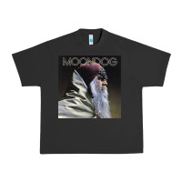 Pigment Black Moondog Musician Poster Essential Urban Heavy Tee - InspiraDesign