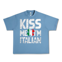 Pebble Blue Kiss Me I'm Italian Urban Heavy Tee - ArtChic