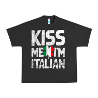 Pigment Black Kiss Me I'm Italian Urban Heavy Tee - ArtChic