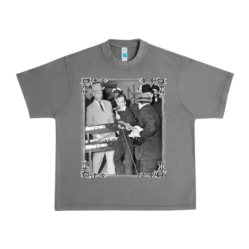 Lee Harvey Oswald And The Jack Ru Urban Heavy Tee by PixelFlow | Teevron