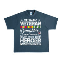 Midnight Navy VietNam Veteran daughter Most People Never Meet Their Heroes Urban Heavy Tee - SnappyArt