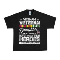 Black VietNam Veteran daughter Most People Never Meet Their Heroes Urban Heavy Tee - SnappyArt