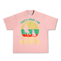 Salmon that what i do i pet dogs read books and i know things t shirt Urban Heavy Tee - SnappyArt
