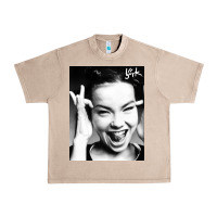 French Oak my name is bjork [tw] Urban Heavy Tee - ArtMosaic