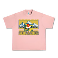 Salmon Geocaching, geocaching travel bug, geocache, Urban Heavy Tee - artisFamous