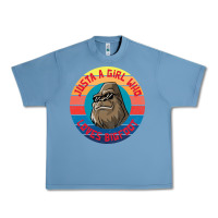 Pebble Blue Retro Sunset Just A Girl Who Loves Bigfoot Urban Heavy Tee - artisFamous