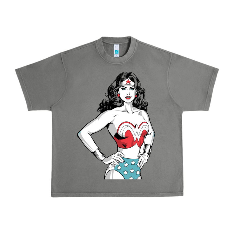 Wonder Woman Urban Heavy Tee by artisFamous | Teevron