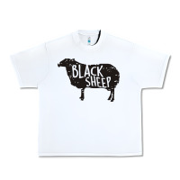 White black sheep silhouette Urban Heavy Tee - artisFamous